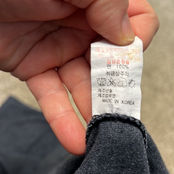 Happiness Women’s tee size XL - Picture 5 of 5